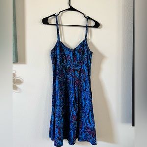 Express MIDI dress size M